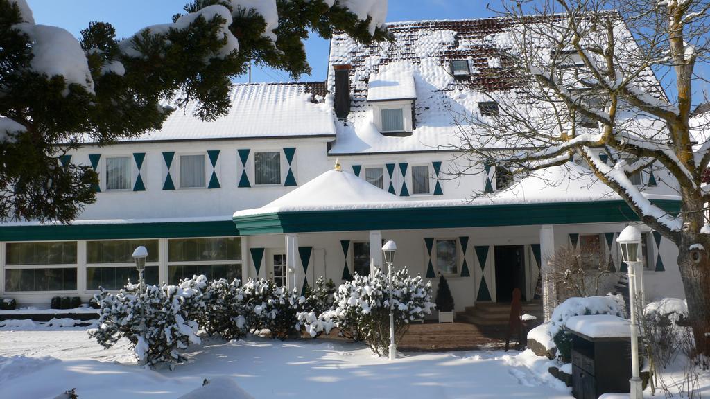 Hotel-Restaurant Arneggers Adler Tiefenbronn Exteriör bild