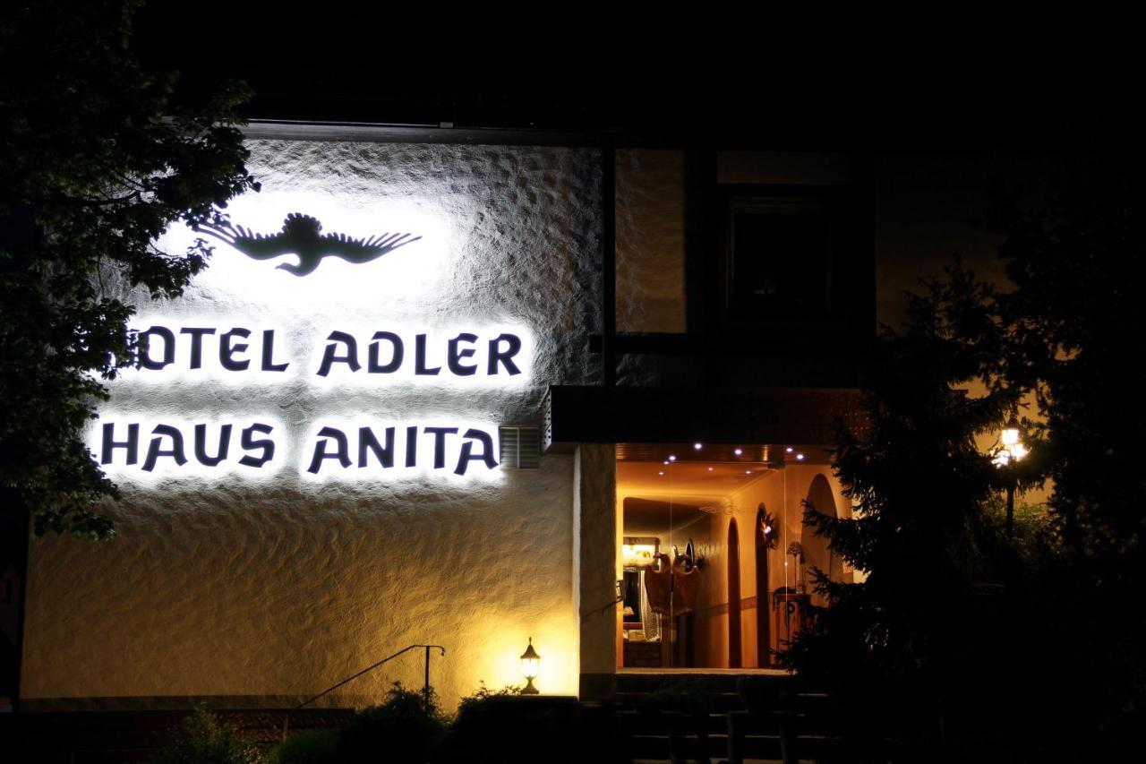 Hotel-Restaurant Arneggers Adler Tiefenbronn Exteriör bild